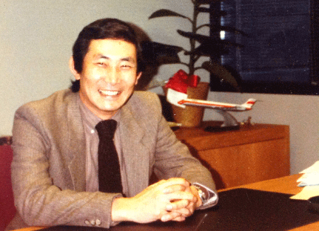 minoru arakawa