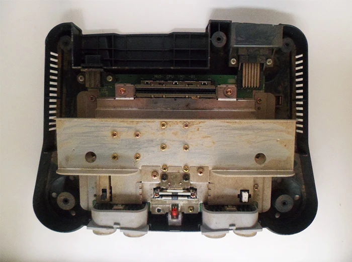 nintendo 64 aberto