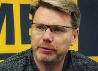 Biografia: David Jones