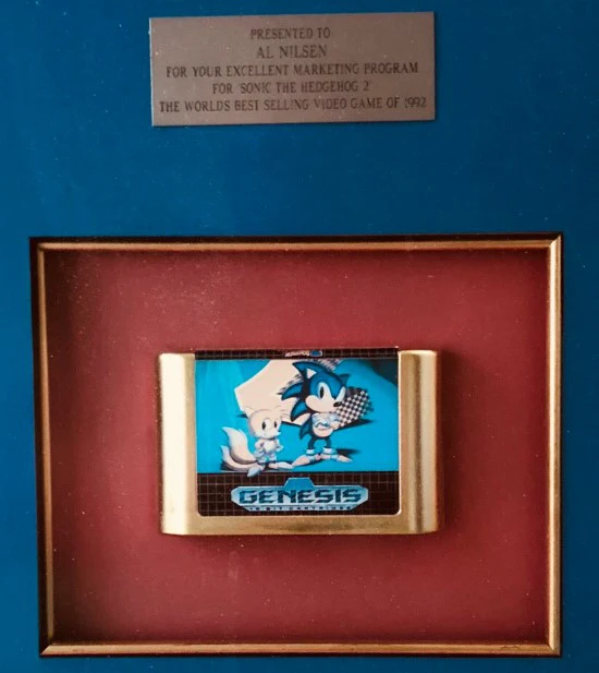 foto do cartucho dourado de Sonic 2 de Al Nilsen