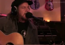Veja Eddie Vedder tocando Future Days no The Game Awards 2020 eddie vedder future days tga2020